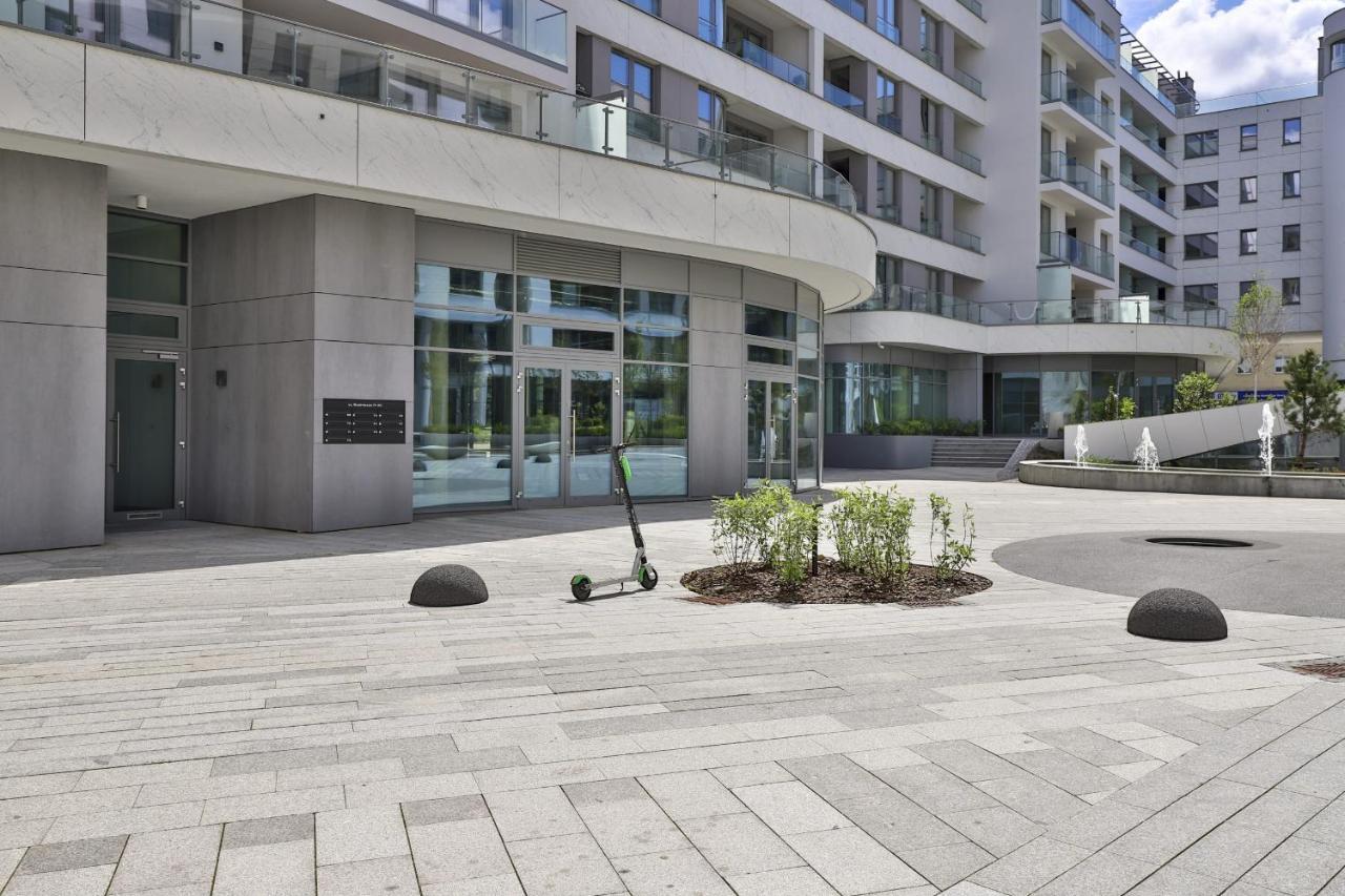 Plac Unii Apartment Gdynia City Centre By Noclegi Renters Exterior foto